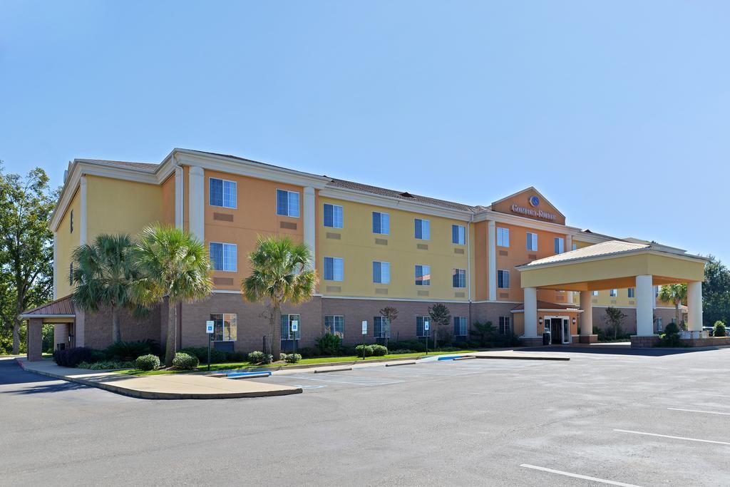 Comfort Suites Alexandria Exterior photo
